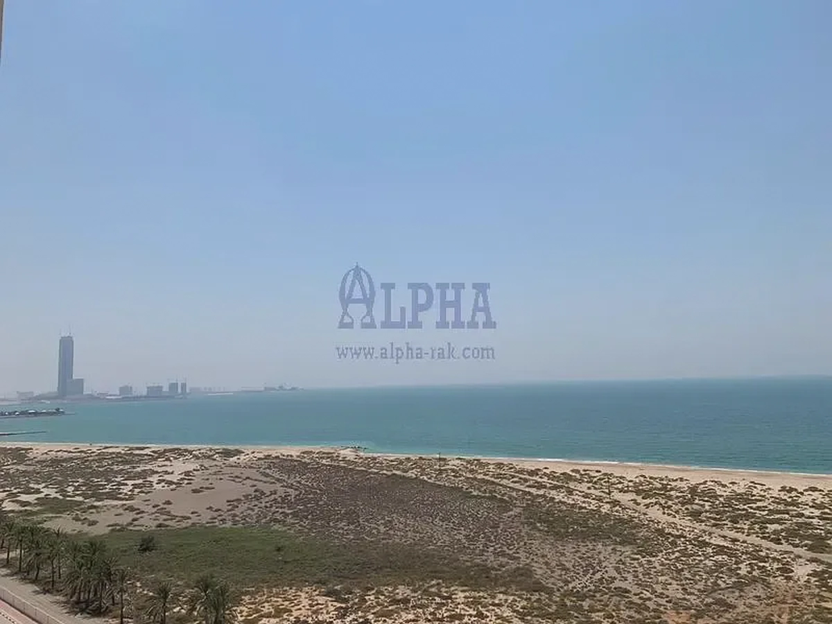 Seaview| |1 Bedroom | High Foor Rent