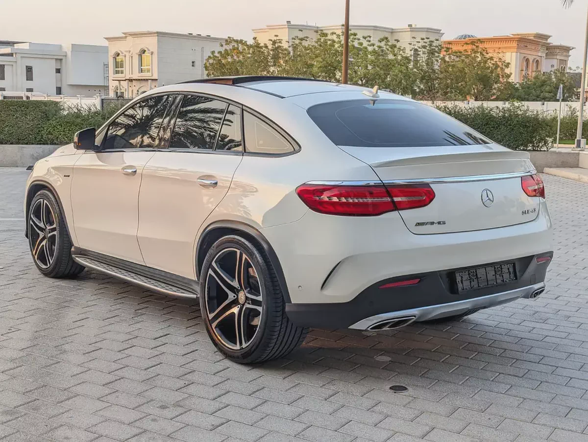 MERCEDES-BENZ 2016 GLE COUPE GLE 43
AMG GCC IN EXCELLENT CONDITION-14-14