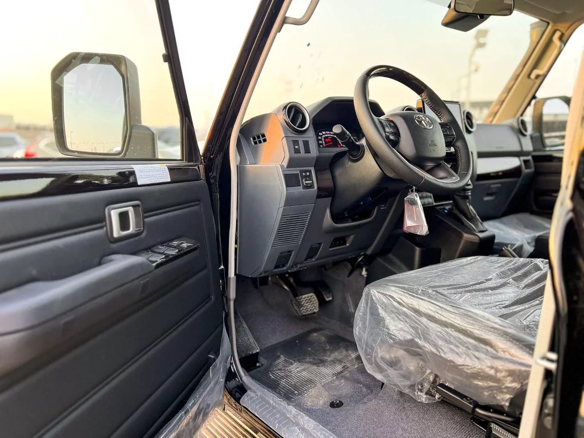 Toyota Land Cruiser 70 Land Cruiser 76 LX 2.8L 4WD Full Option Toyota LC76 LX 2.8L Full (EXPORT ONLY)-13-0
