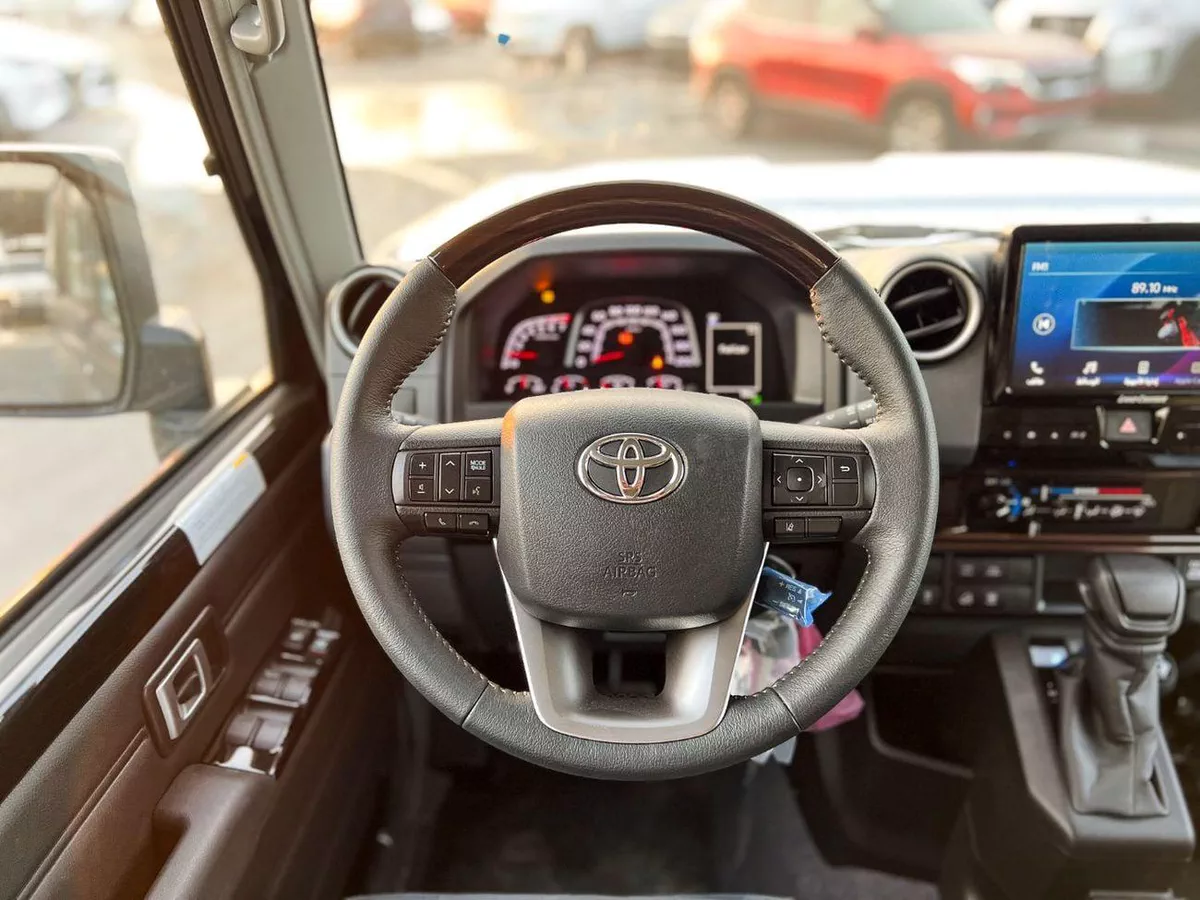 Toyota Land Cruiser 70 Land Cruiser 76 LX 2.8L 4WD Full Option Toyota LC76 LX 2.8L Full (EXPORT ONLY)-20-0