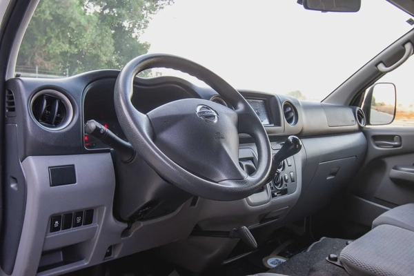 2022 Nissan Urvan | High-Roof Delivery Van | GCC Specs | Ref#N26782