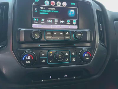 Chevrolet Silverado LT 2016 - American Specs-13
