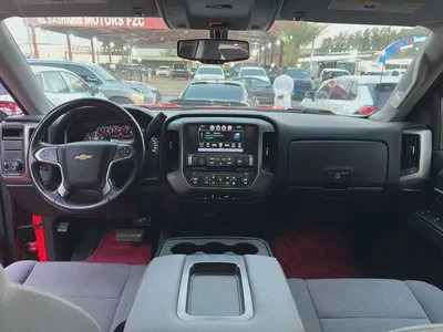 Chevrolet Silverado LT 2016 - American Specs-14