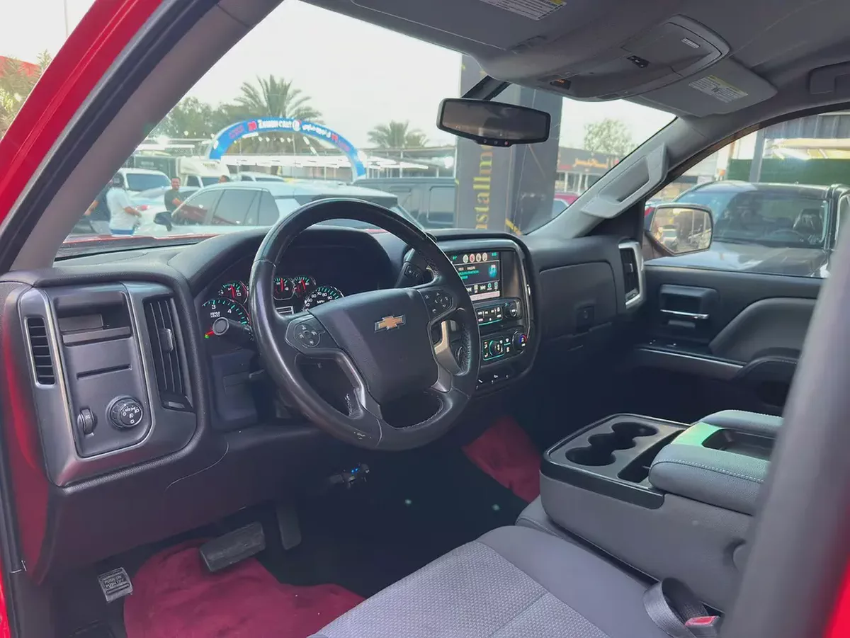 Chevrolet Silverado LT 2016 - American Specs-10-10