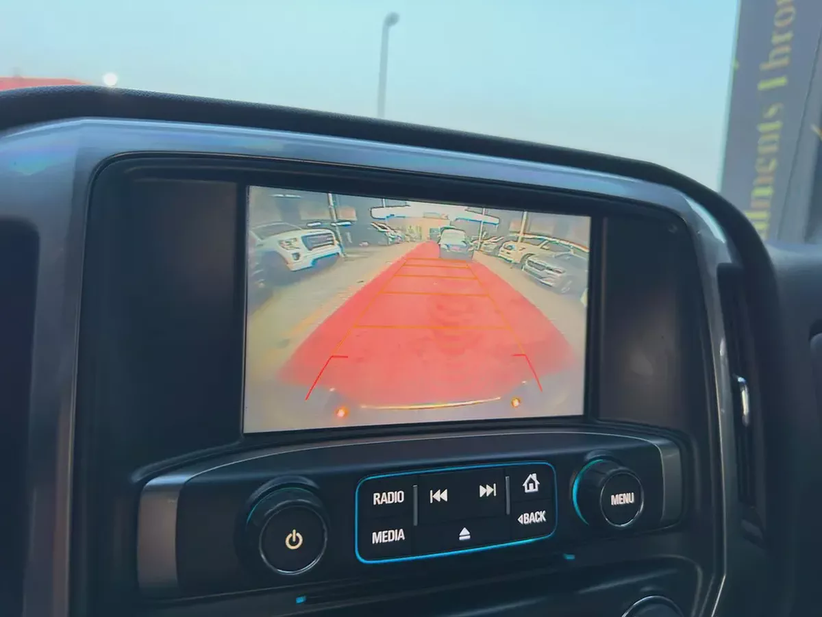 Chevrolet Silverado LT 2016 - American Specs-12-12