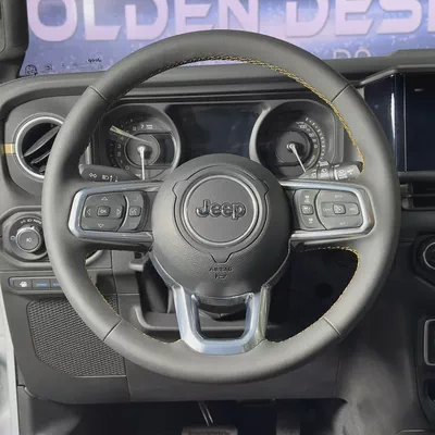 2024 Jeep Wrangler SAHARA 4xe - Brand New-6