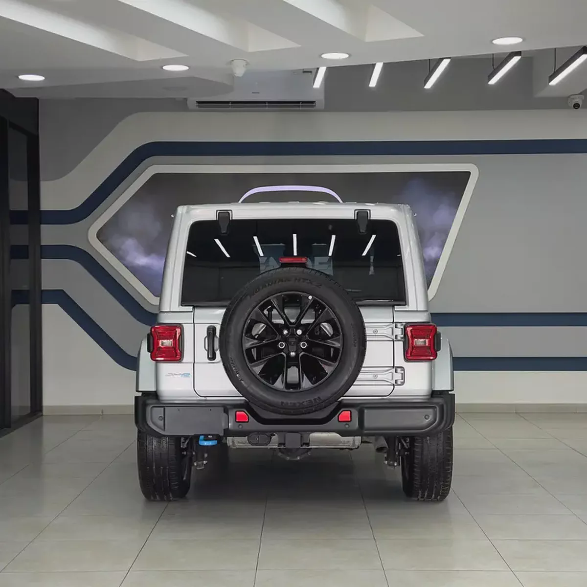 2024 Jeep Wrangler SAHARA 4xe - Brand New-4-4