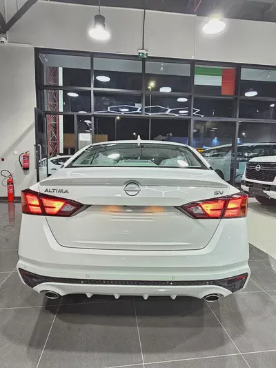 NISSAN ALTIMA SV 2.5L 2026YM بسعر خرااافي نيسان التيما اس في-5