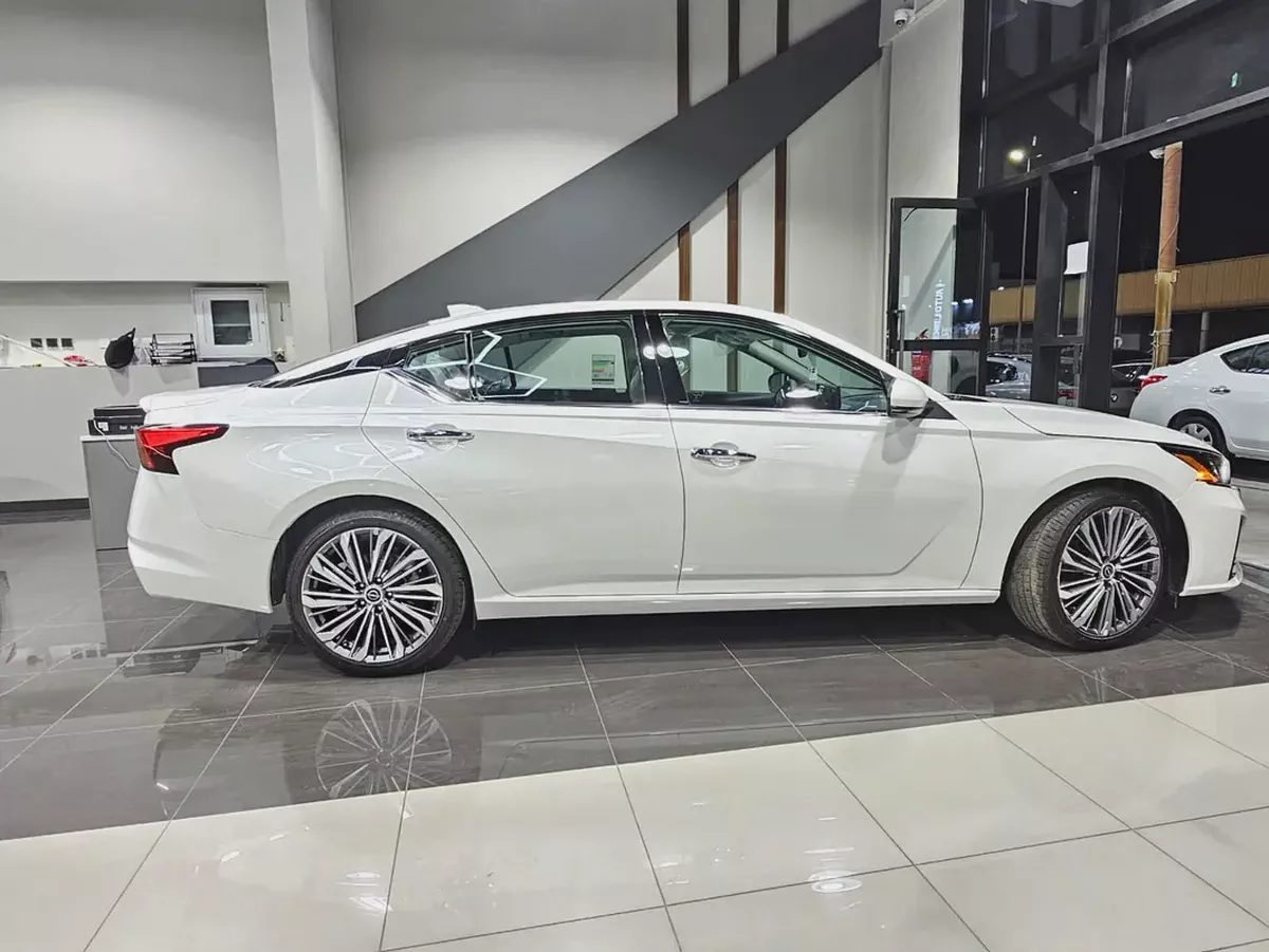 NISSAN ALTIMA SV 2.5L 2026YM بسعر خرااافي نيسان التيما اس في-3-3