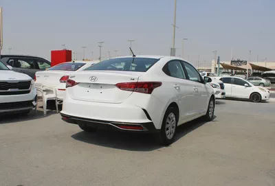 2022 Hyundai Accent Comfort GCC Specs-5