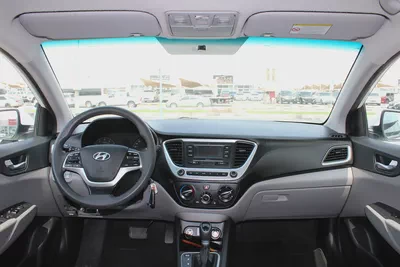 2022 Hyundai Accent Comfort GCC Specs-6