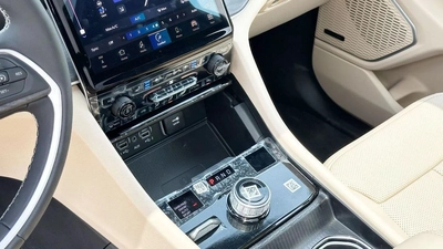Jeep Grand Cherokee Limited 3.6L Limited Plus 5 Seater 3 Years Official Dealer Warranty 3.6L 4WD GCC-18