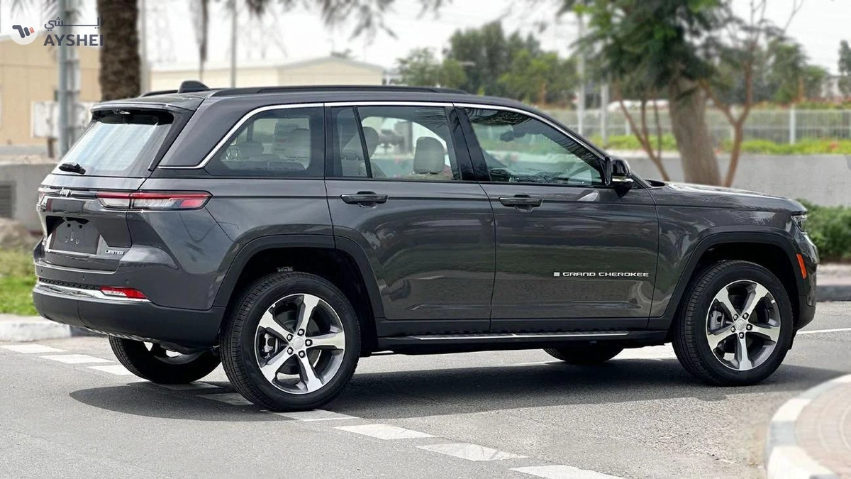 Jeep Grand Cherokee Limited 3.6L Limited Plus 5 Seater 3 Years Official Dealer Warranty 3.6L 4WD GCC-15-15