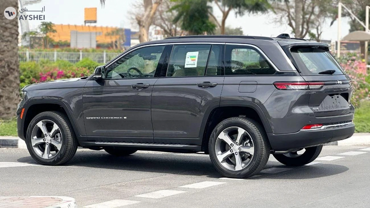 Jeep Grand Cherokee Limited 3.6L Limited Plus 5 Seater 3 Years Official Dealer Warranty 3.6L 4WD GCC-23-23