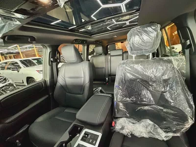 TOYOTA PRADO LUXURY VXL 2.4 PETROL MODEL 2026-9