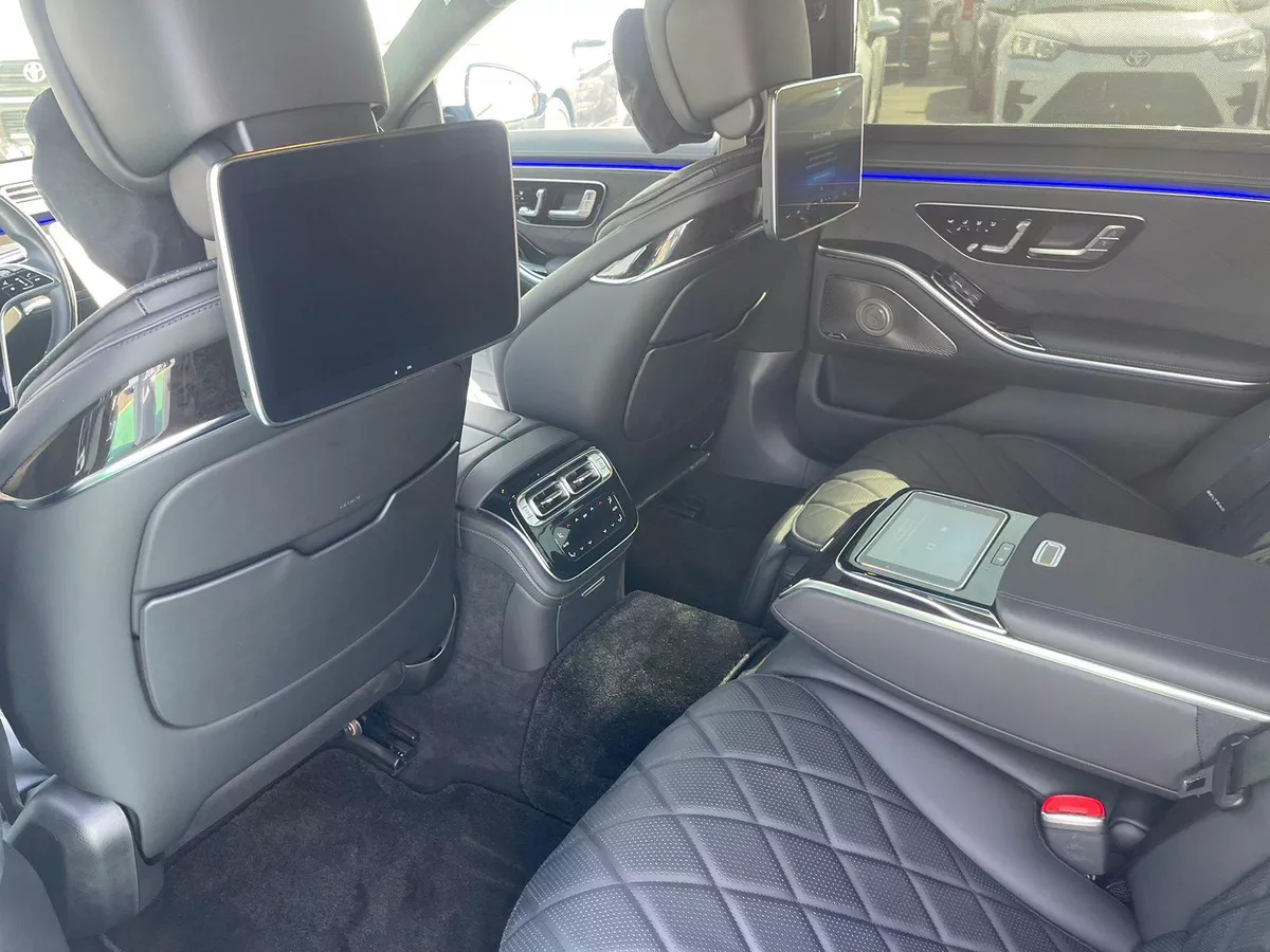 2024 Mercedes-Benz S 500 White Sedan-2-2