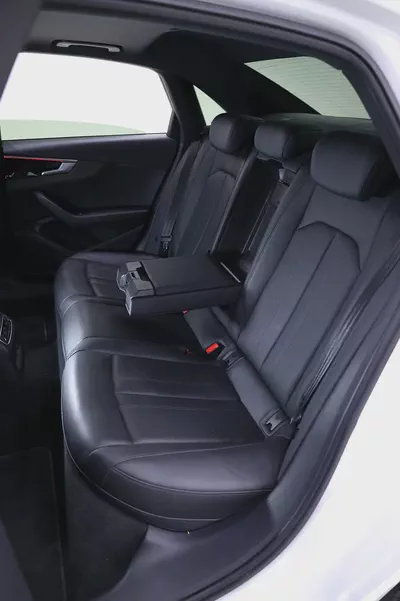 Audi A4 40 TFSI S-line GCC - FULLY LOADED-10