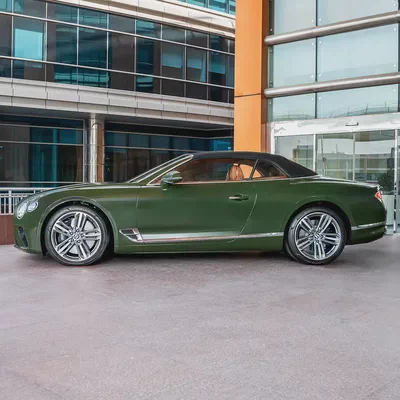 Bentley Continental GTC 2023  BRAND NEW-7
