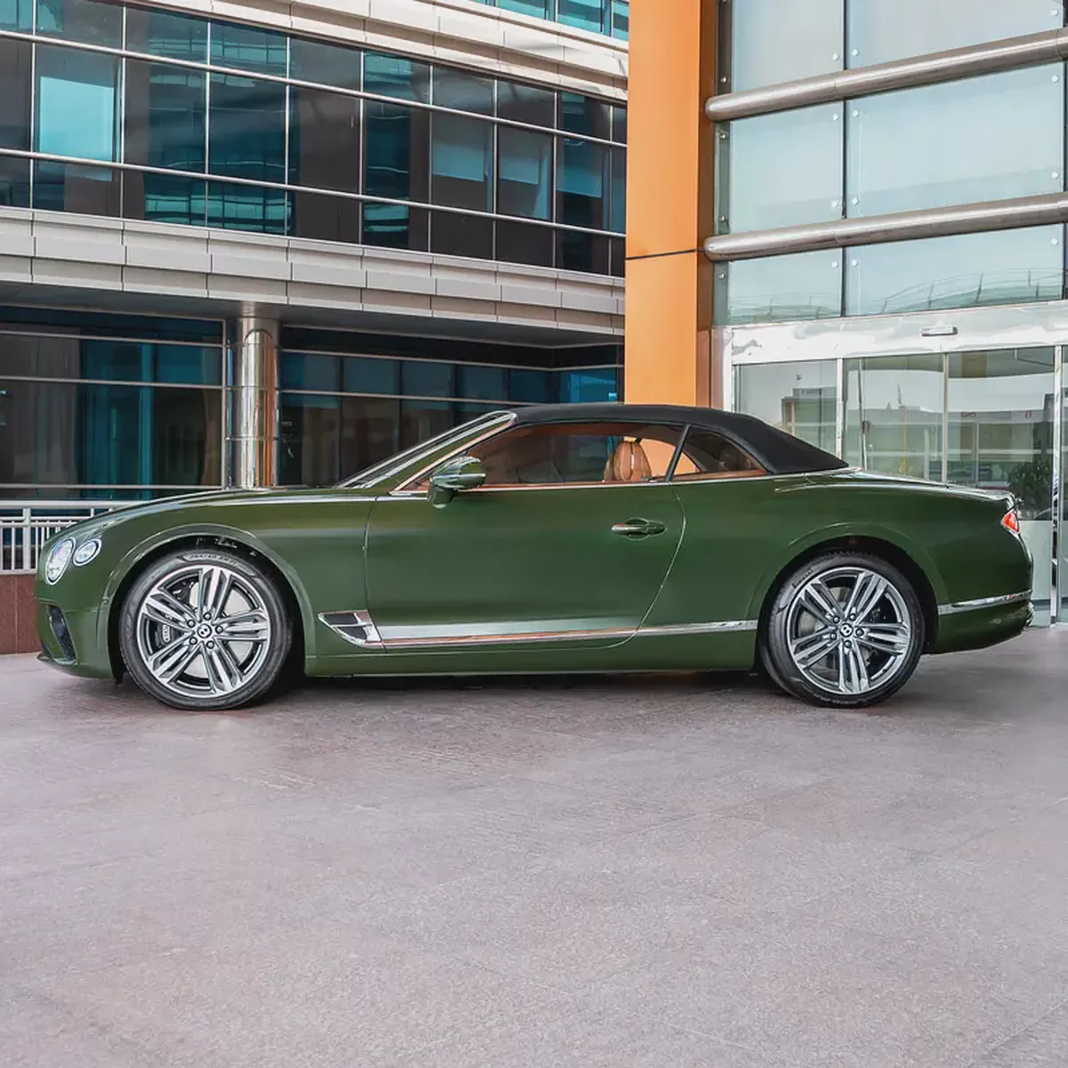 Bentley Continental GTC 2023 BRAND NEW-7-7