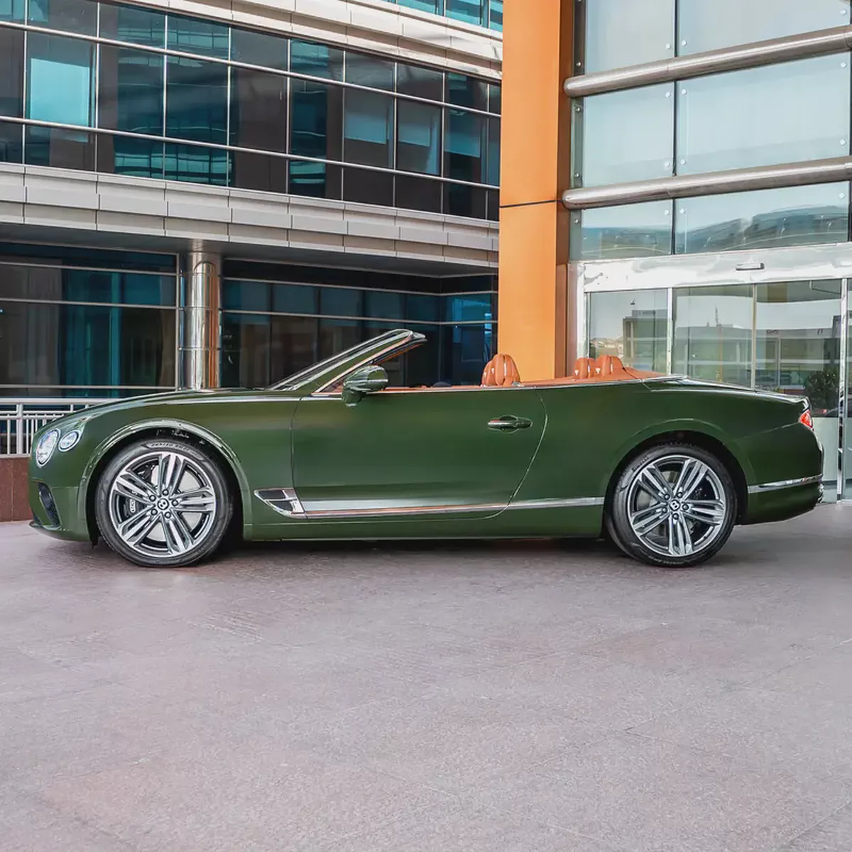 Bentley Continental GTC 2023 BRAND NEW-8-8