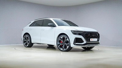 Audi RS Q8 4.0 TFSI quattro-9