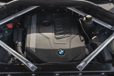 BMW X5 40-11