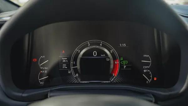 Lexus LX 600 Premium 2026 GCC Specs - Like New!