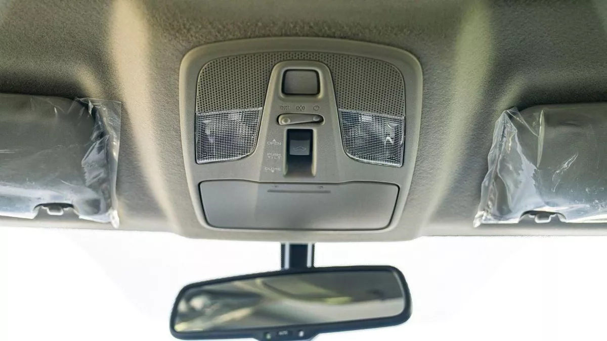 Suzuki Grand Vitara GLX 1.5P AT MY2024 – SILVER-13-0