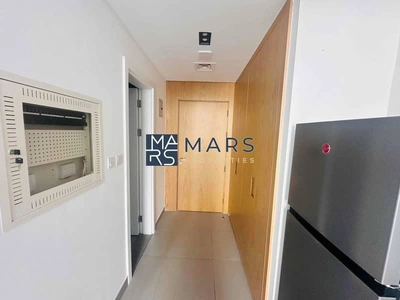 Brand new studio 28000 with kitchen appliances-8