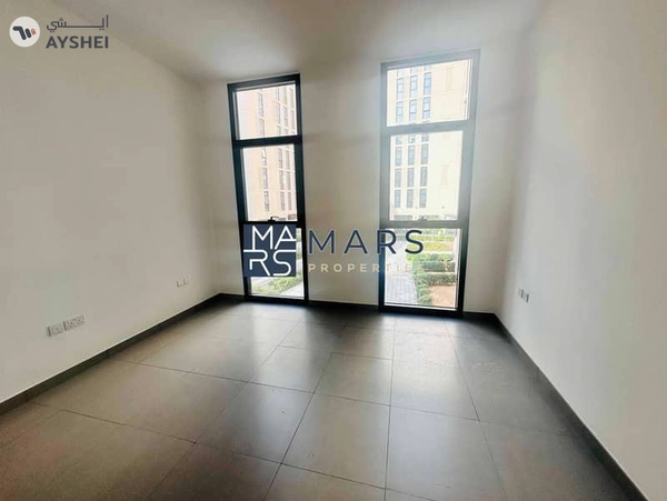 Brand new studio 28000 with kitchen appliances