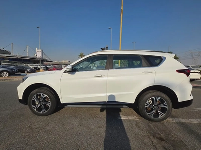2022 Soueast DX8 GCC Specs - 7-Seater Family SUV-5