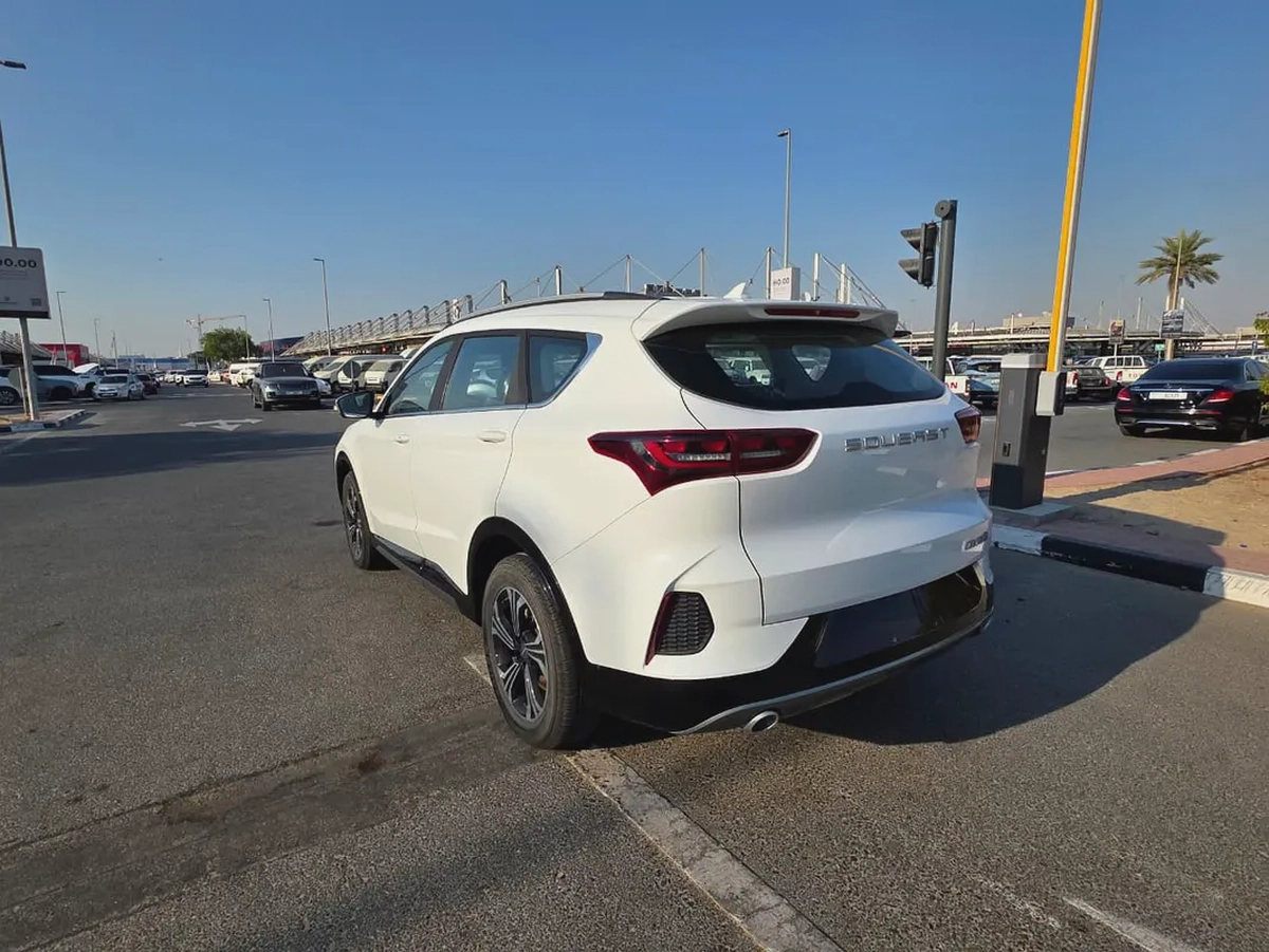 2022 Soueast DX8 GCC Specs - 7-Seater Family SUV-4-4
