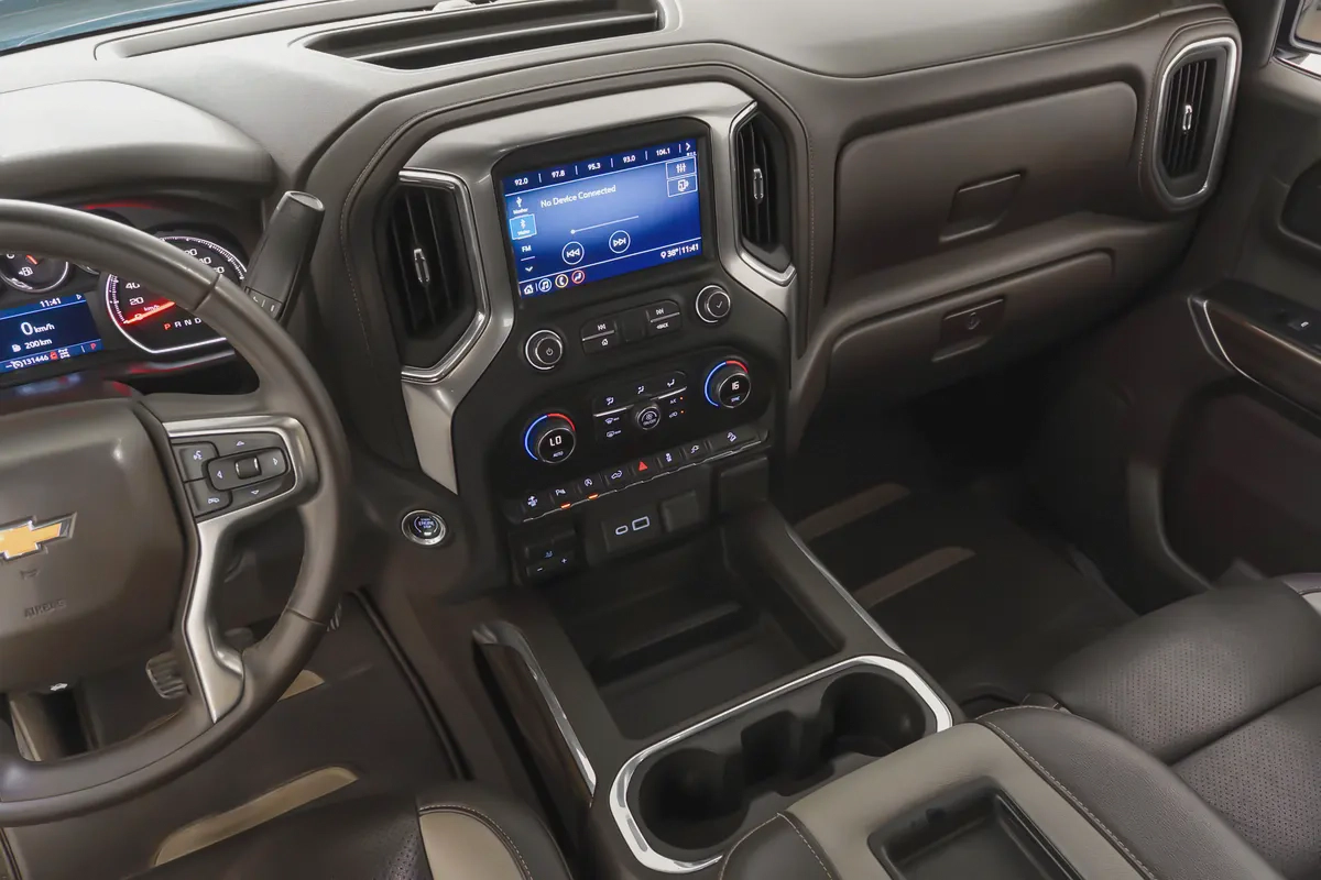 2,067 AED / 60 months | 0% DP | 2020 Chevrolet Silverado Z71 Sarab S Edition-8-8