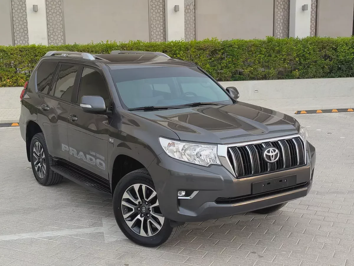 Toyota Prado 2022 TXL Top full Option V6 4.0L Excellent Condition GCC specs