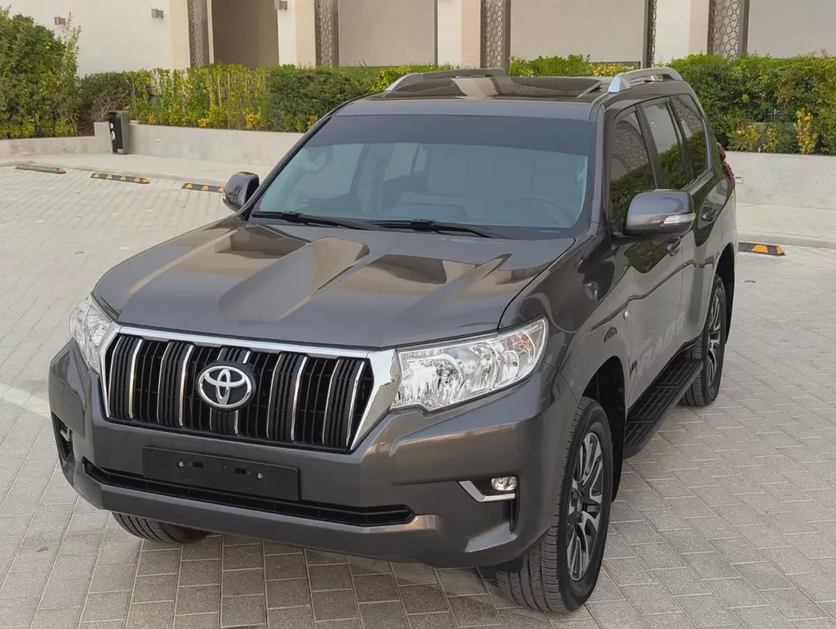 Toyota Prado 2022 TXL Top full Option V6 4.0L Excellent Condition GCC specs-1-1
