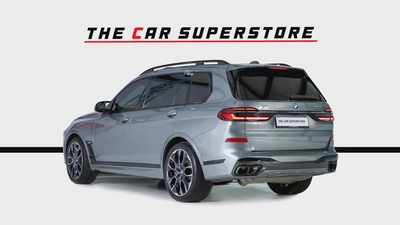 BMW X7 M60i M-Sport - Full Agency Service History - Full Option - GCC Specs-5