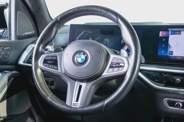 BMW X7 M60i M-Sport - Full Agency Service History - Full Option - GCC Specs