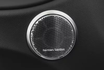 7,944 AED / 60 month | 0% DP | 2025 Alfa Romeo Giulia Quadrifoglio / 5 Year Alfa Romeo Warranty and-9