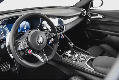 7,944 AED / 60 month | 0% DP | 2025 Alfa Romeo Giulia Quadrifoglio / 5 Year Alfa Romeo Warranty and-6
