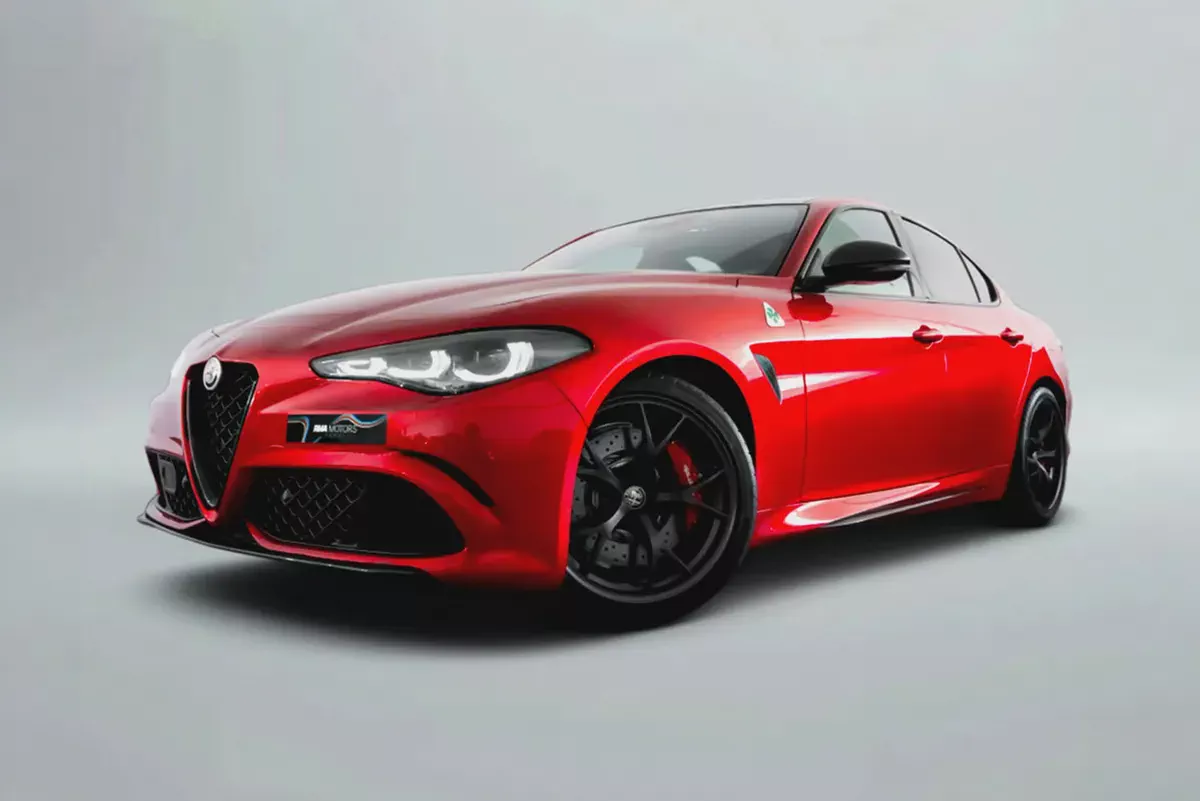 7,944 AED / 60 month | 0% DP | 2025 Alfa Romeo Giulia Quadrifoglio / 5 Year Alfa Romeo Warranty and-4-4