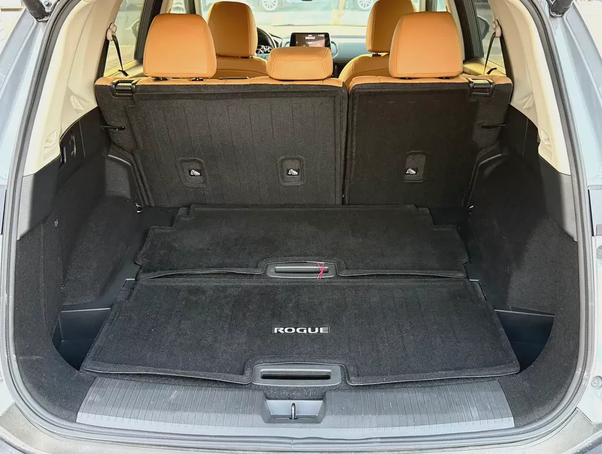 NISSAN - ROGUE - SL - 2021 - 2,5L -  FULL LOADED AMERICAN SPEC VERY GOOD CONDITION-16-16