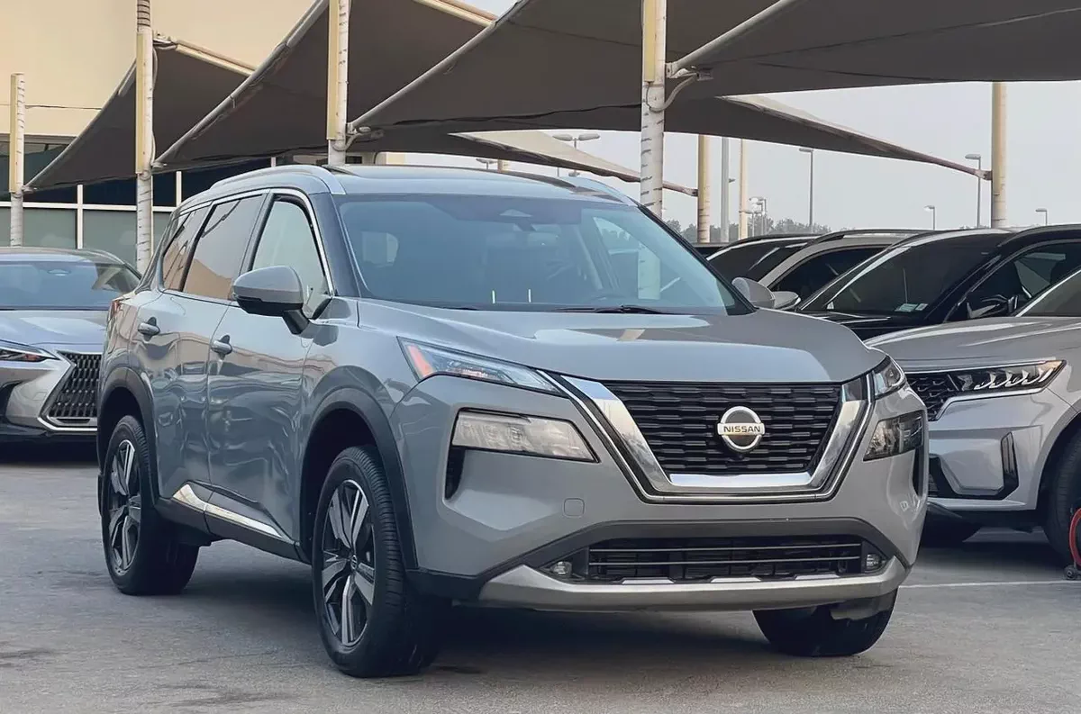 NISSAN - ROGUE - SL - 2021 - 2,5L -  FULL LOADED AMERICAN SPEC VERY GOOD CONDITION
