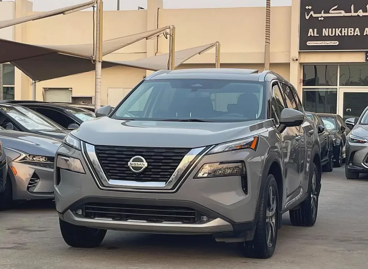 NISSAN - ROGUE - SL - 2021 - 2,5L -  FULL LOADED AMERICAN SPEC VERY GOOD CONDITION-2-2