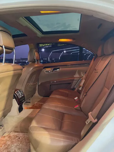 Mercedes-Benz S-Class S 500 2009 | GCC Specs | Low Mileage-17