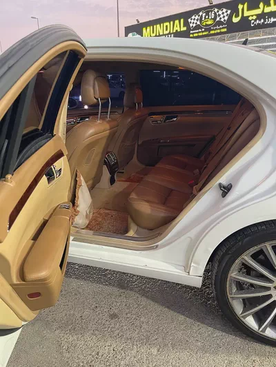 Mercedes-Benz S-Class S 500 2009 | GCC Specs | Low Mileage-18