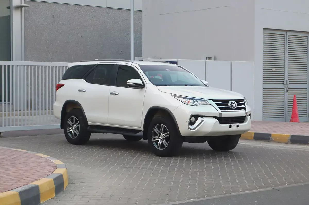Toyota Fortuner GXR 2016 GCC Specs - Original Paint-2-2