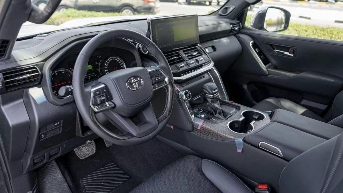 Toyota Land Cruiser VXR Land cruiser VXR 3.5L Twin turbo PETROL MY2025 FOR EXPORT ONLY-7-0