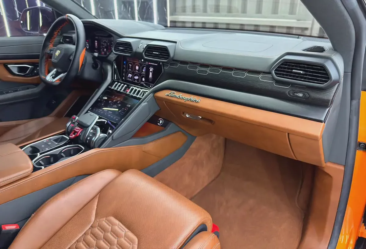 2022 Lamborghini Urus | Standard | GCC | Low Mileage | Well Maintained-9-9