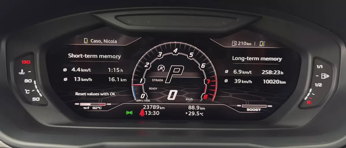 2022 Lamborghini Urus | Standard | GCC | Low Mileage | Well Maintained-14-14
