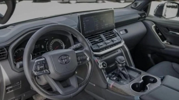 Toyota Land Cruiser VXR 3.5L PETROL 2026